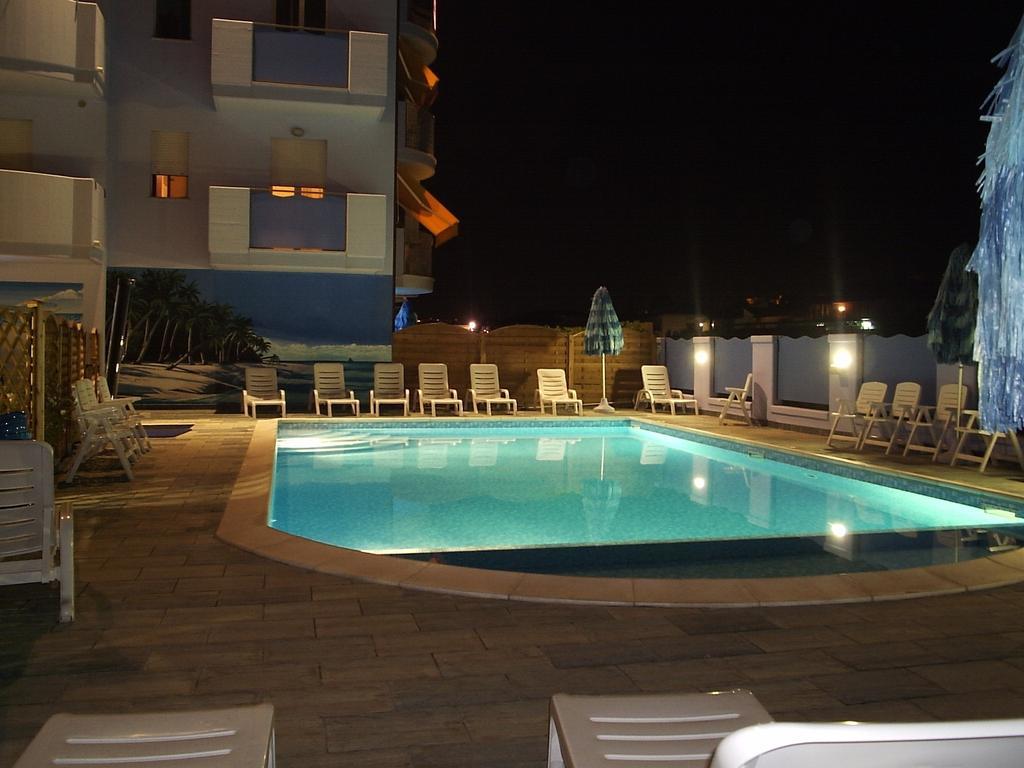 Residence Blumarine Giulianova Exterior foto