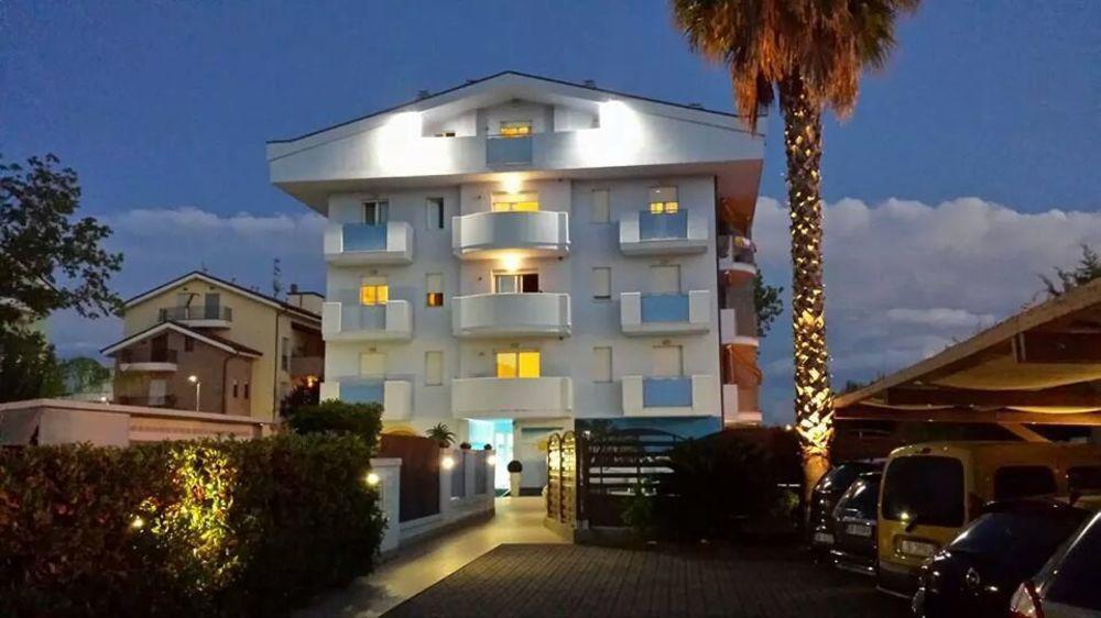 Residence Blumarine Giulianova Exterior foto
